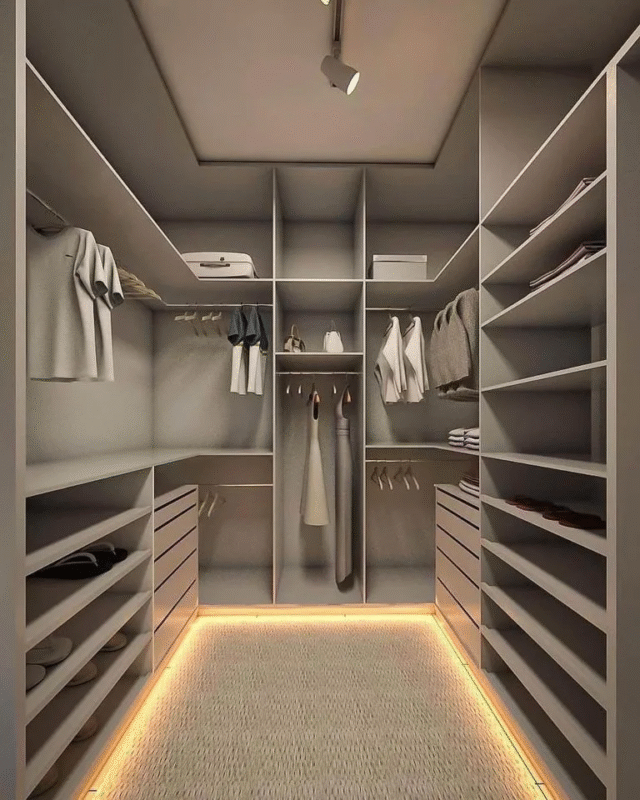 sap-xep-tu-quan-ao-gon-gang-dep-mat