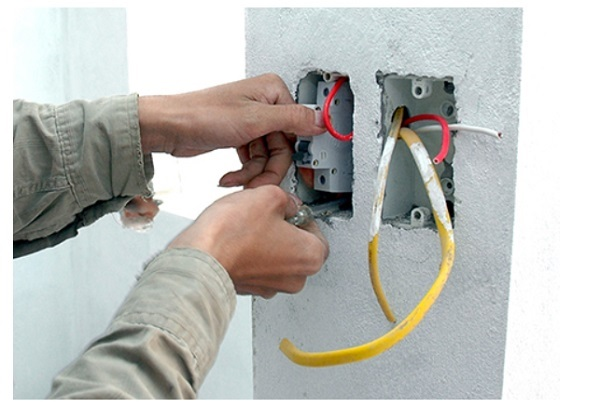 Đi Điện Âm Tường (6)